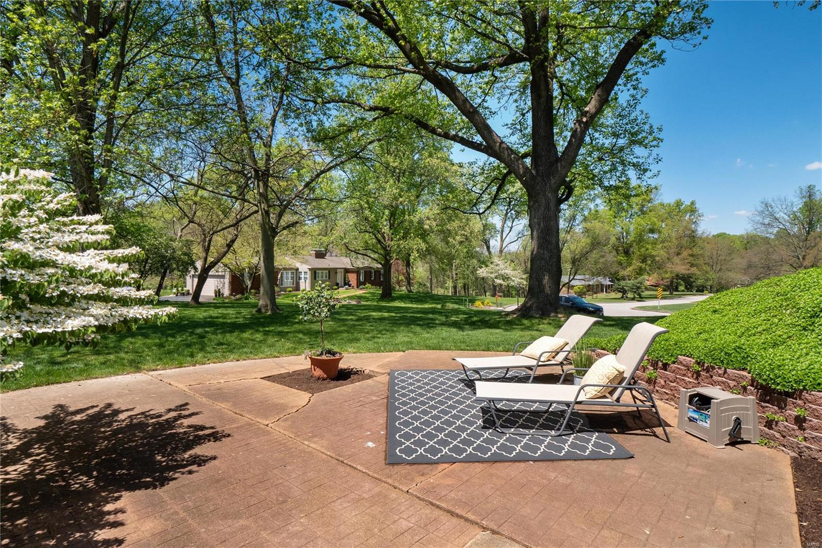 8 Williamsburg Road St. Louis, MO 63141 - Photo 29 of 73 Gallery Image 29