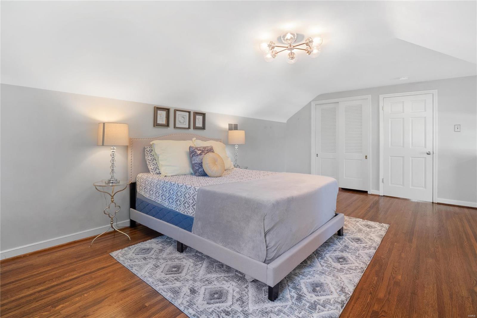 8 Williamsburg Road St. Louis, MO 63141 - Photo 61 of 73 Gallery Image 61