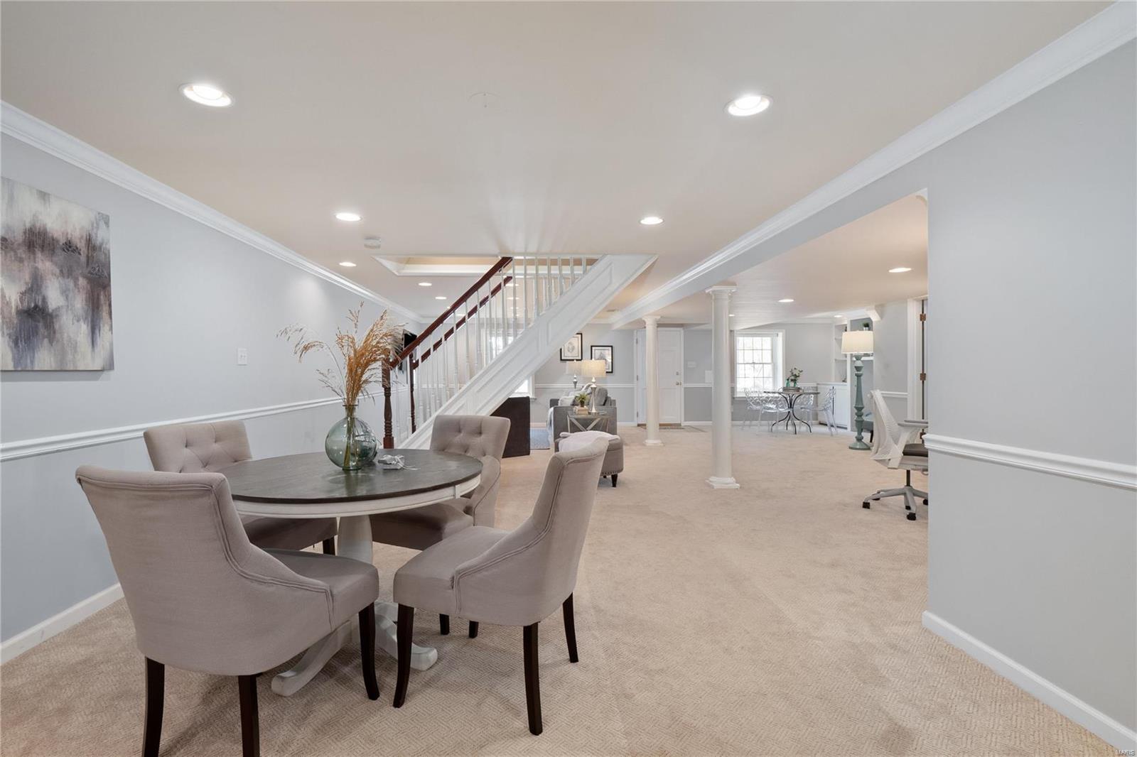 8 Williamsburg Road St. Louis, MO 63141 - Photo 65 of 73 Gallery Image 65