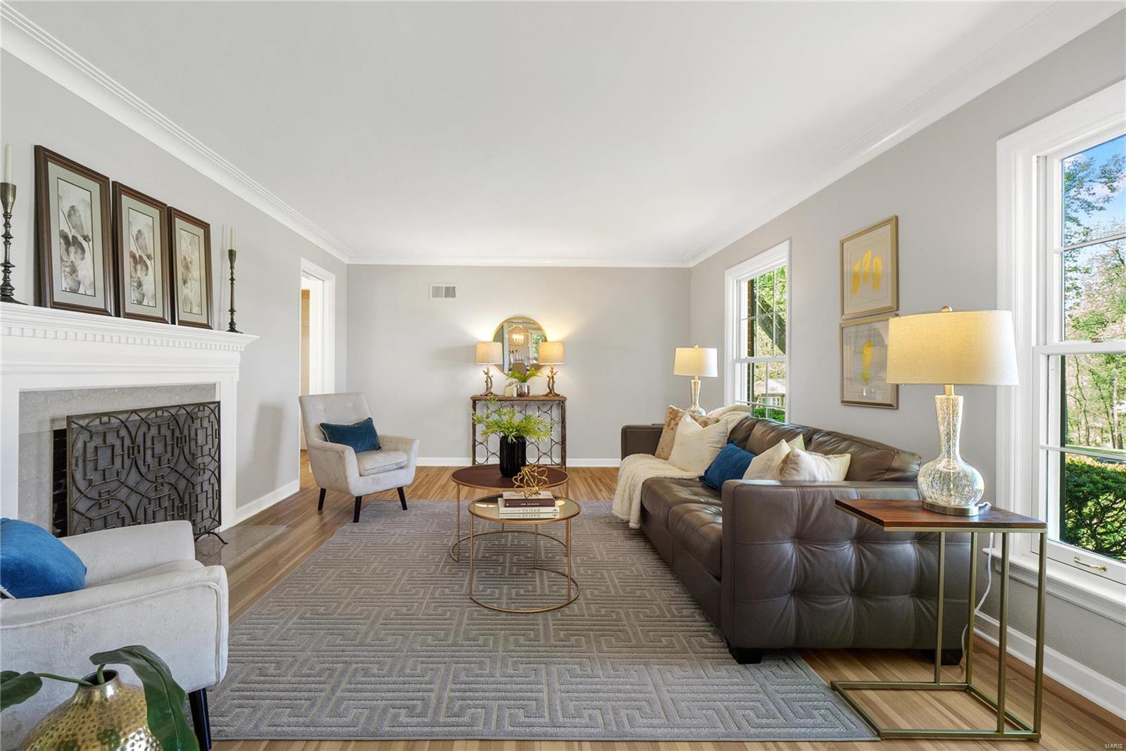 8 Williamsburg Road St. Louis, MO 63141 - Photo 9 of 73 Gallery Image 9