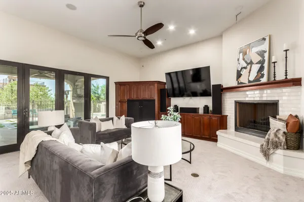 $12,000 | 8614 North 17th Place, Phoenix, AZ 85020