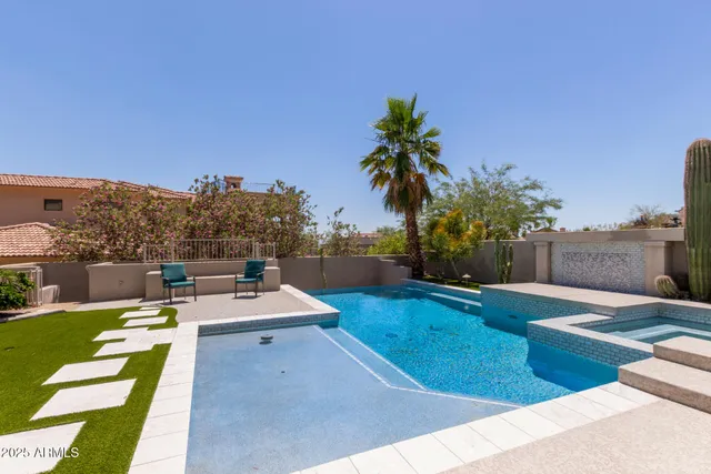 $12,000 | 8614 North 17th Place, Phoenix, AZ 85020