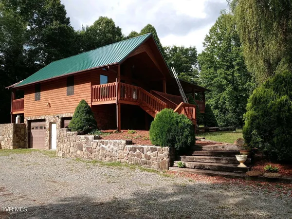 $1,800 | 2075 Highway 91, Elizabethton, TN 37643