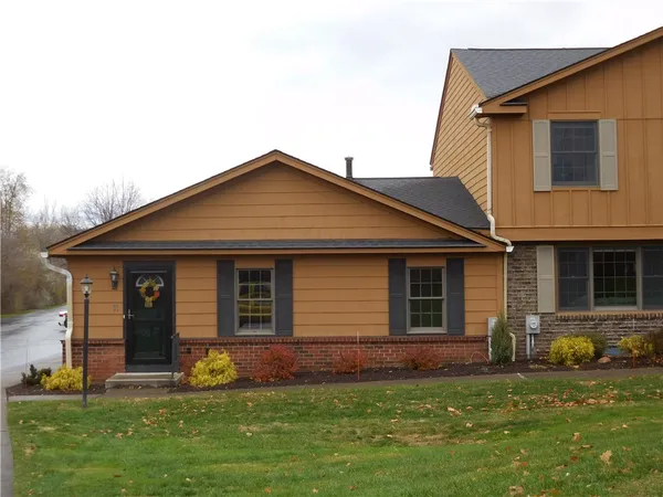 $325,000 | 11 Huxley Way, Perinton, NY 14450