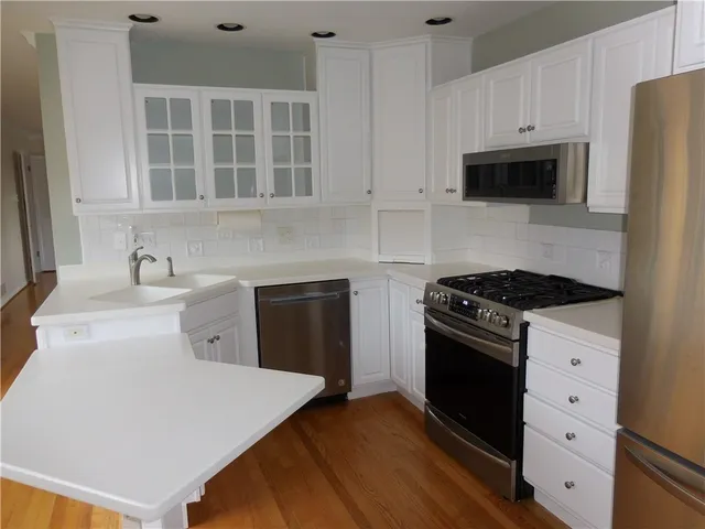 $350,000 | 11 Huxley Way, Perinton, NY 14450