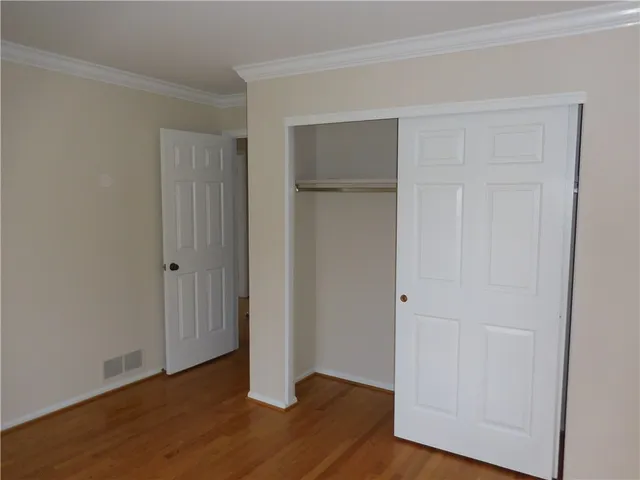 $350,000 | 11 Huxley Way, Perinton, NY 14450