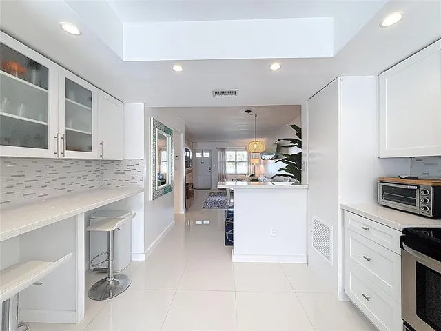 $389,900 | 1751 South Ocean Boulevard, Unit 107W, Pompano Beach, FL 33062