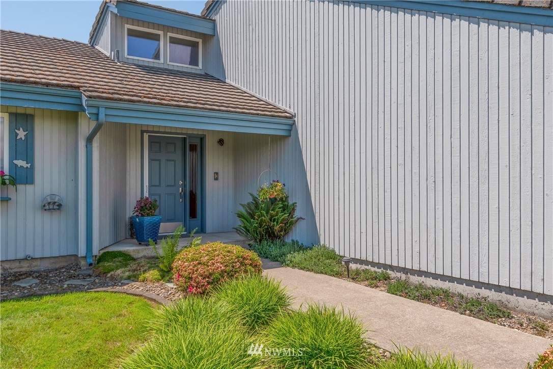 281 West Sunny Sands Road Cathlamet, WA 98612 - Photo 18 of 40 Gallery Image 18