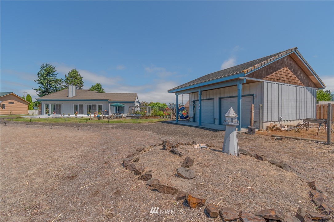281 West Sunny Sands Road Cathlamet, WA 98612 - Photo 27 of 40 Gallery Image 27
