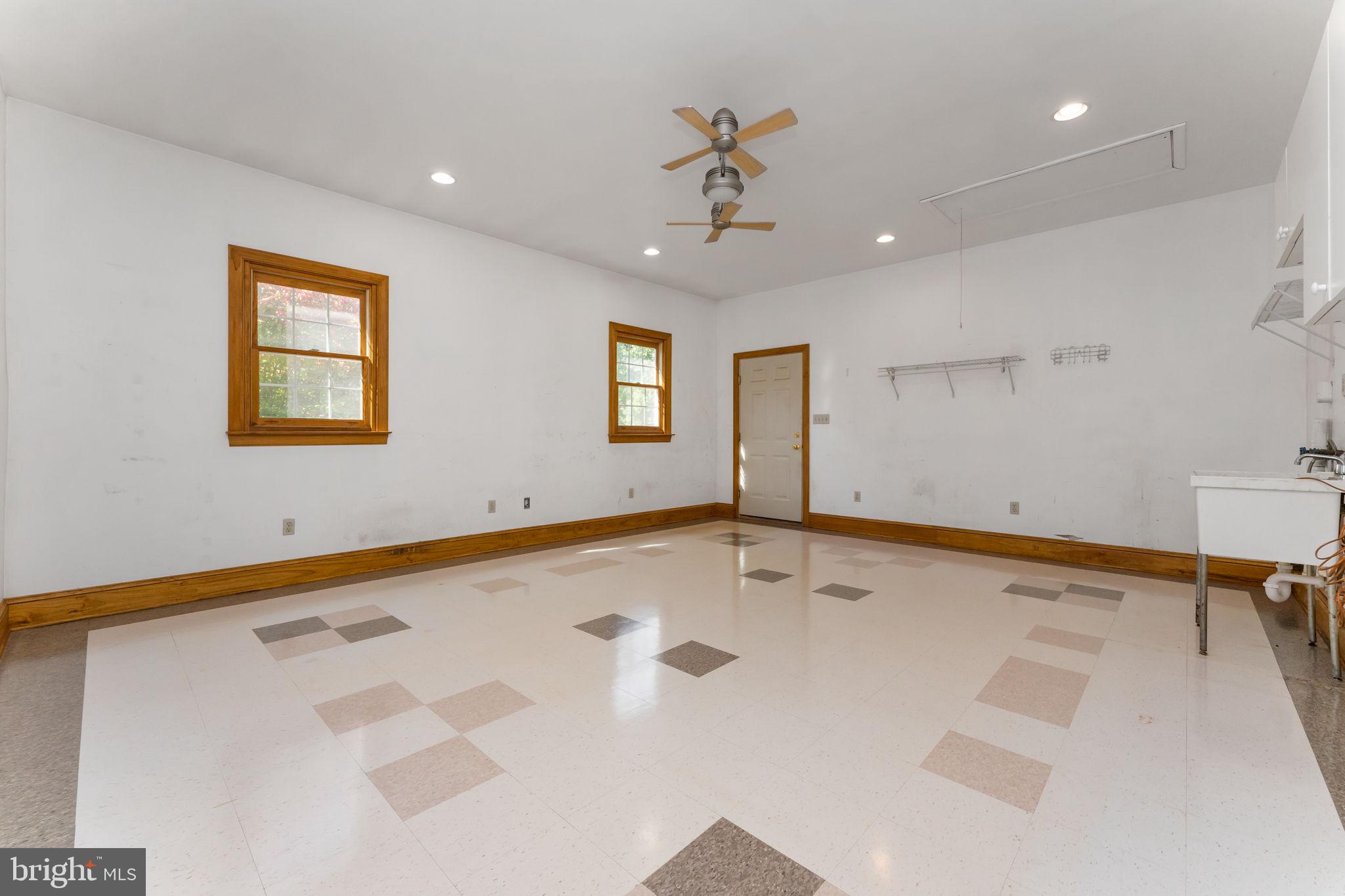 604 Ridge Road Telford, PA 18969 - Photo 15 of 32