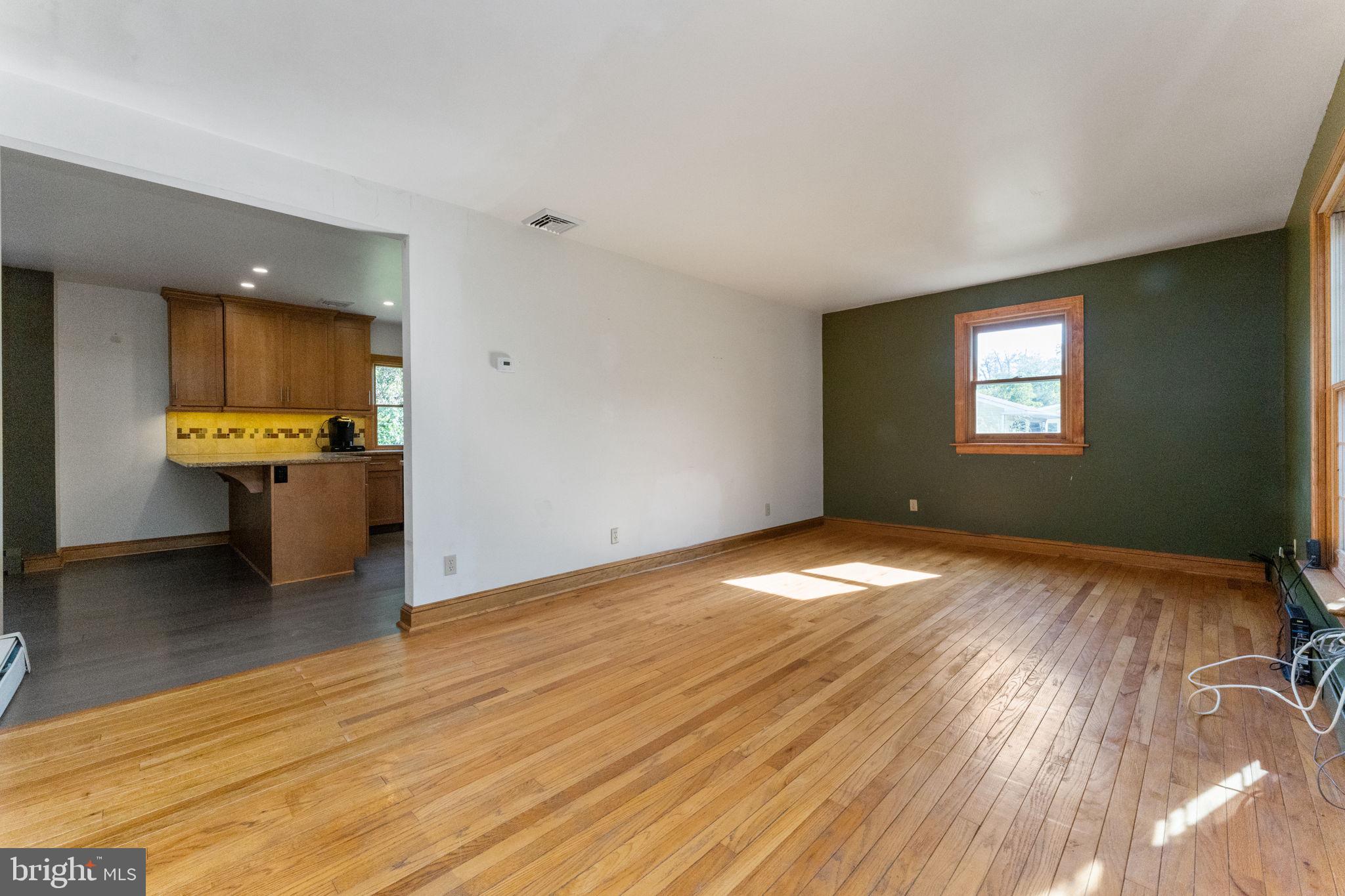 604 Ridge Road Telford, PA 18969 - Photo 5 of 32