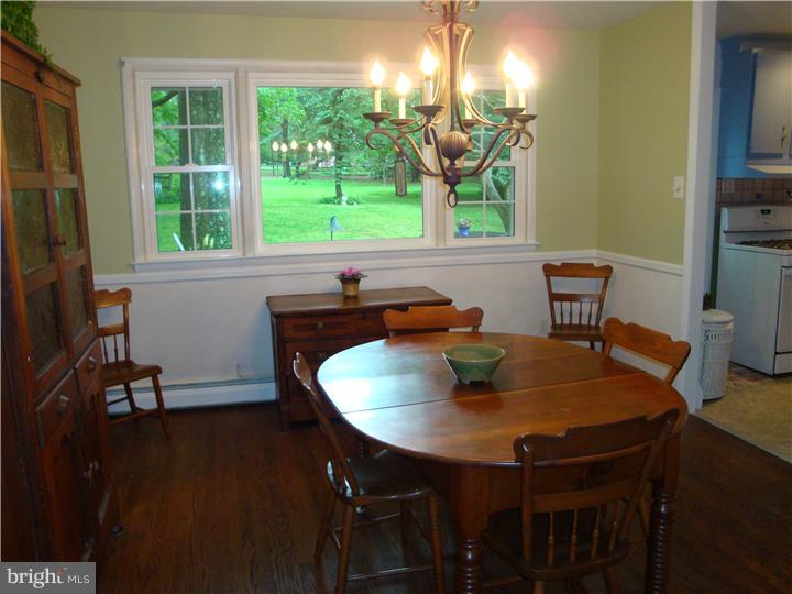1649 Whitehouse Road Ambler, PA 19002 - Photo 4 of 25 Kitchen