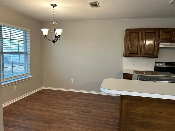 $1,950 | 327 Shady Valley Drive, Mansfield, TX 76063
