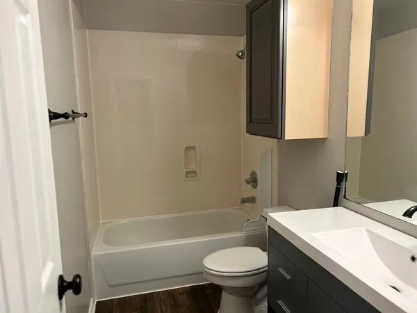 $1,950 | 327 Shady Valley Drive, Mansfield, TX 76063
