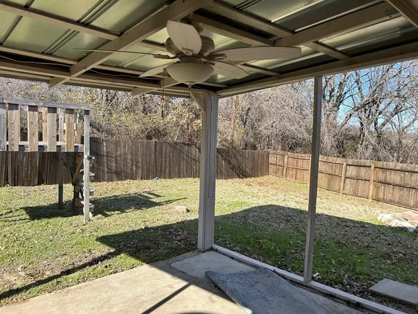 $1,950 | 327 Shady Valley Drive, Mansfield, TX 76063