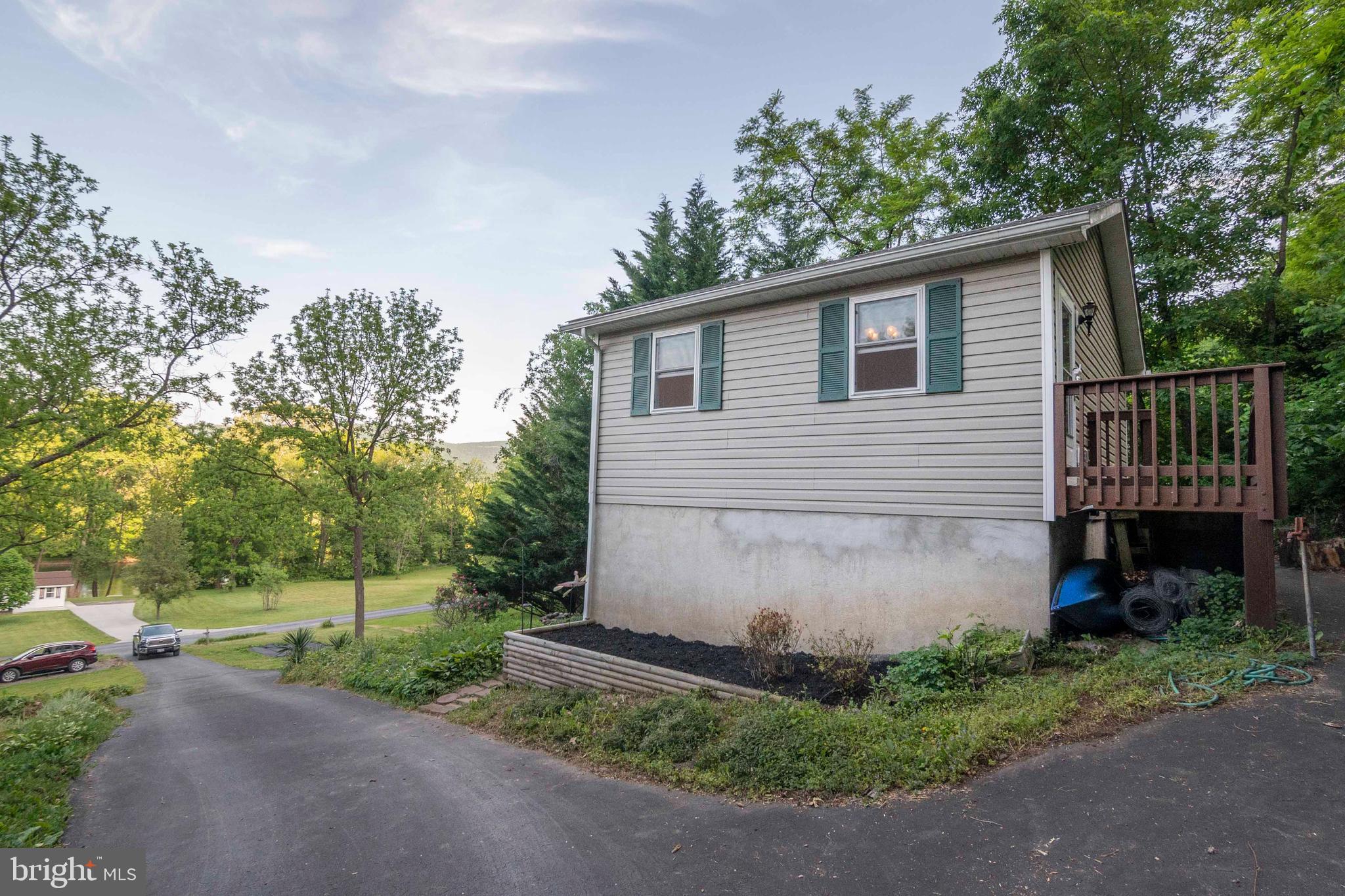793 Dorn Road Front Royal, VA 22630 - Photo 16 of 102