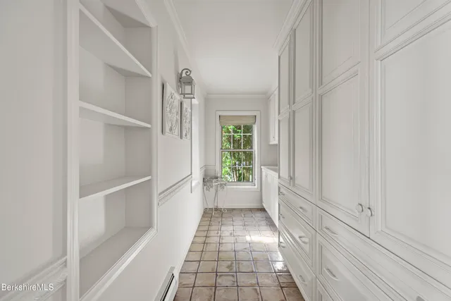 $2,500,000 | 60 Old Cheshire Road, Lanesborough, MA 01237