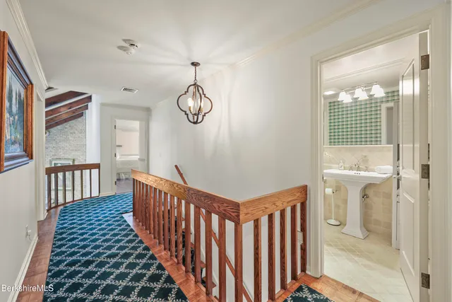 $2,500,000 | 60 Old Cheshire Road, Lanesborough, MA 01237