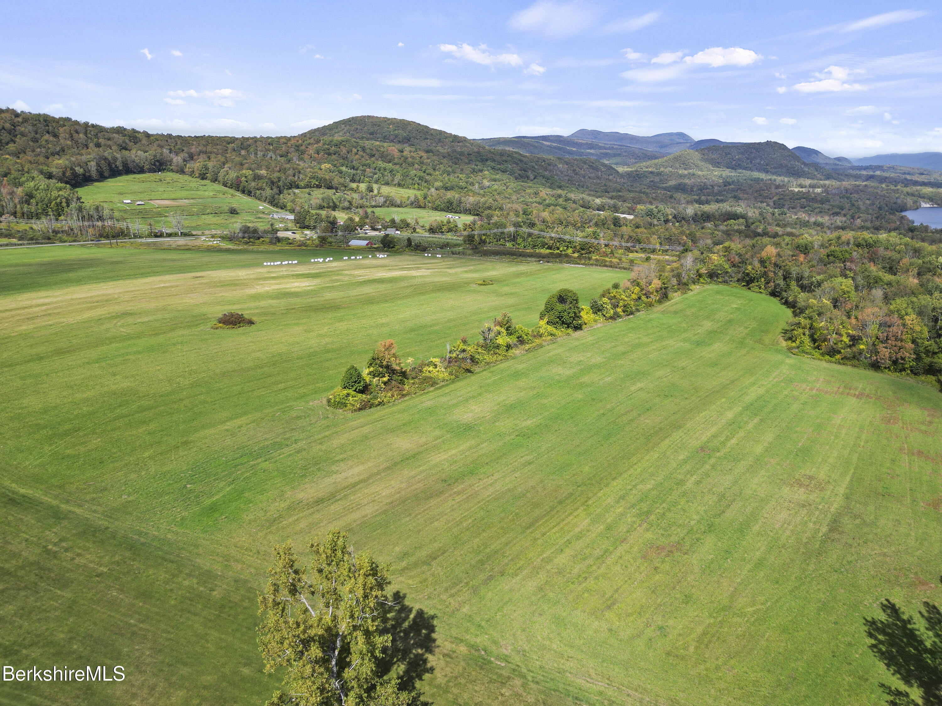 60 Old Cheshire Road Lanesborough, MA 01237 - Photo 4 of 81 885 Aerial View