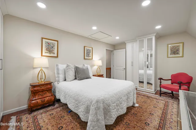 $2,500,000 | 60 Old Cheshire Road, Lanesborough, MA 01237