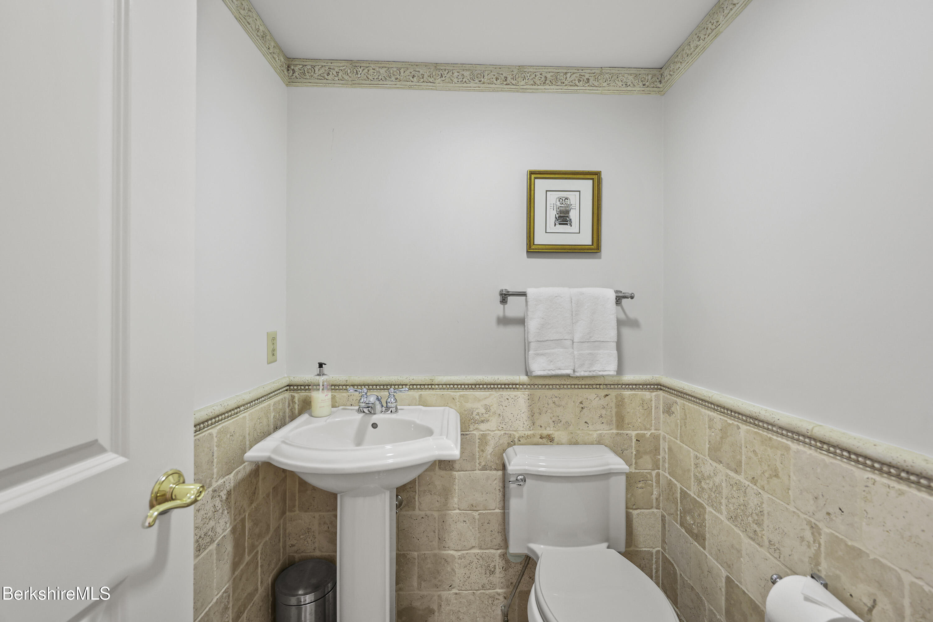 60 Old Cheshire Road Lanesborough, MA 01237 - Photo 59 of 81 270 Half Bath
