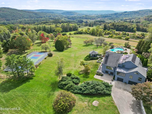 $2,500,000 | 60 Old Cheshire Road, Lanesborough, MA 01237