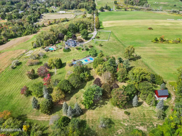 $2,500,000 | 60 Old Cheshire Road, Lanesborough, MA 01237