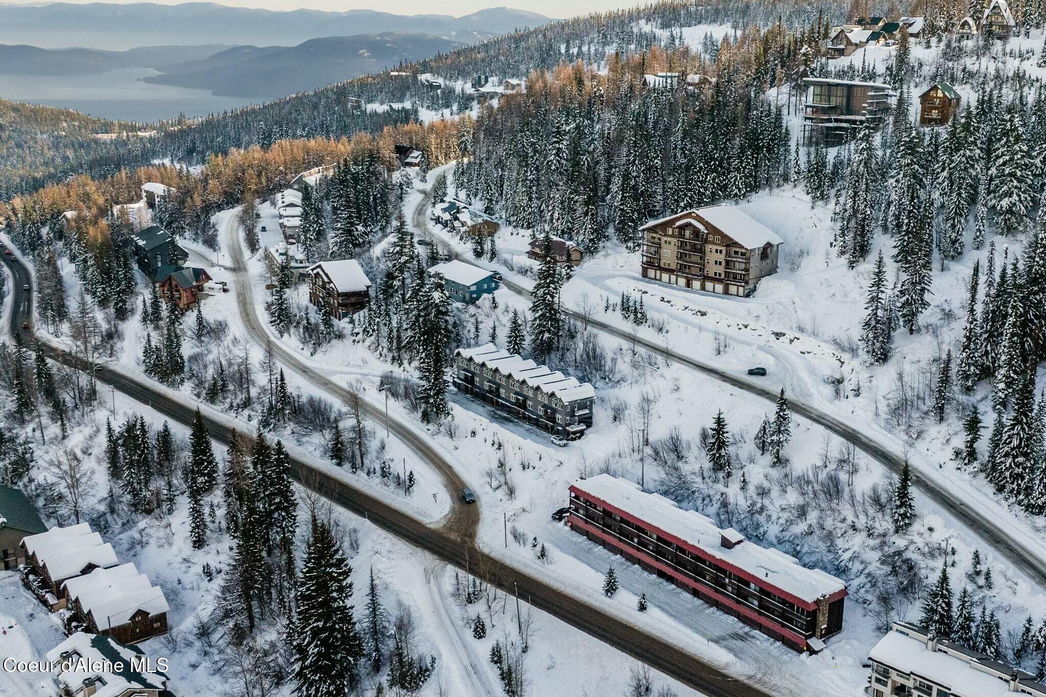 8754 Schweitzer Mountain Road, Unit 20 Sandpoint, ID 83864 - Photo 2 of 32 Schweitzer Mountain Resort