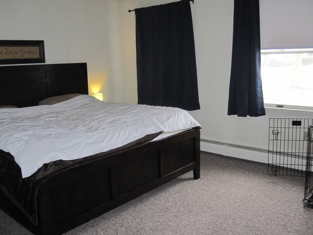 810 Allen Street Springfield, MA 01118 - Photo 7 of 8