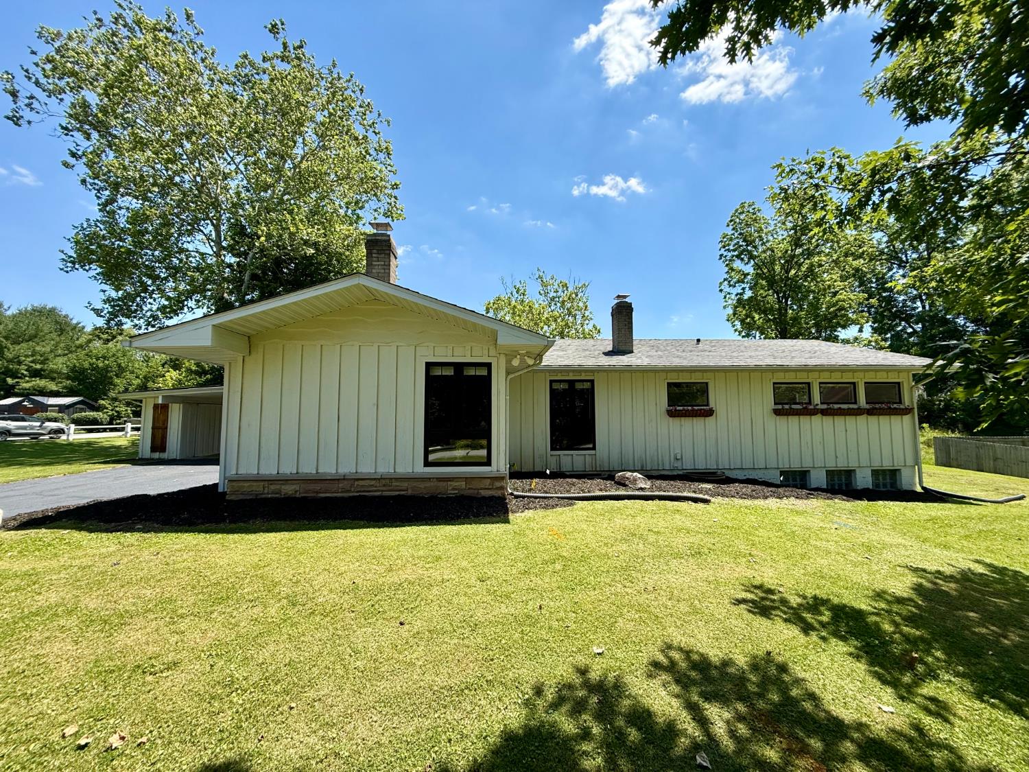 112 South 2nd Street Batesville, IN 47006 - Photo 2 of 27