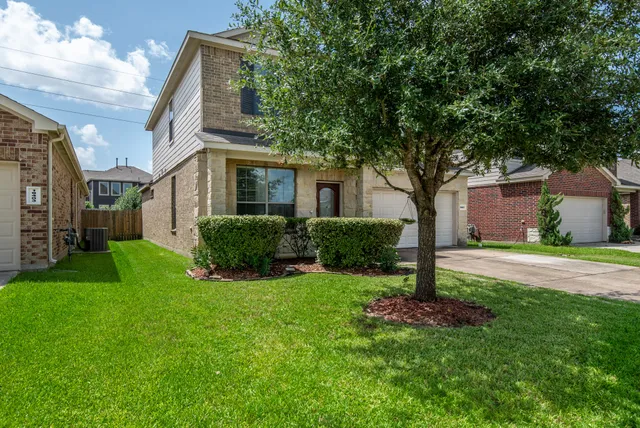 $2,350 | 19407 Midnight Glen Drive, Cypress, TX 77429