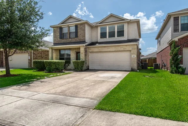 $2,350 | 19407 Midnight Glen Drive, Cypress, TX 77429