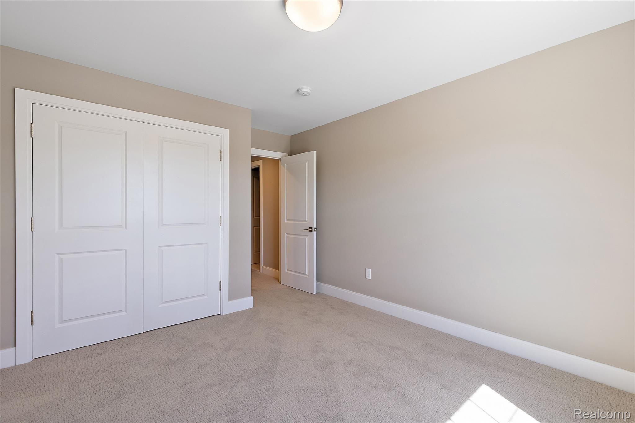 3837 Albatross Court, Unit 28 Rochester, MI 48309 - Photo 32 of 33 Villas of Shadow Pines-69.jpg