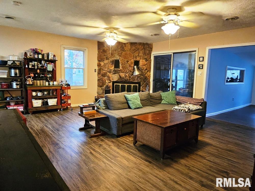 11130 Catatoga Drive Shipman, IL 62685 - Photo 24 of 64