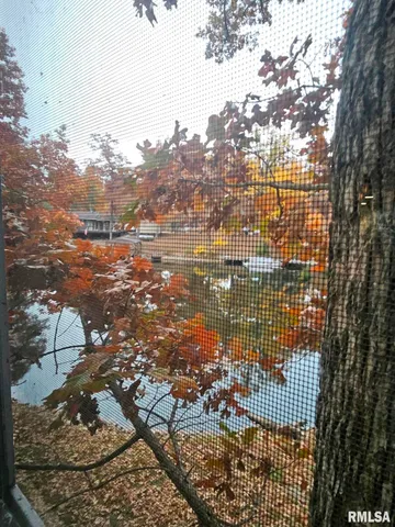 $218,000 | 11130 Catatoga Drive, Shipman, IL 62685