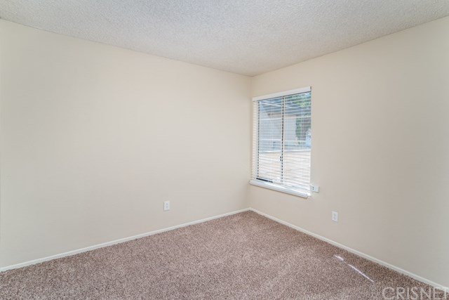 2027 Cape Cod Lane Palmdale, CA 93550 - Photo 13 of 18