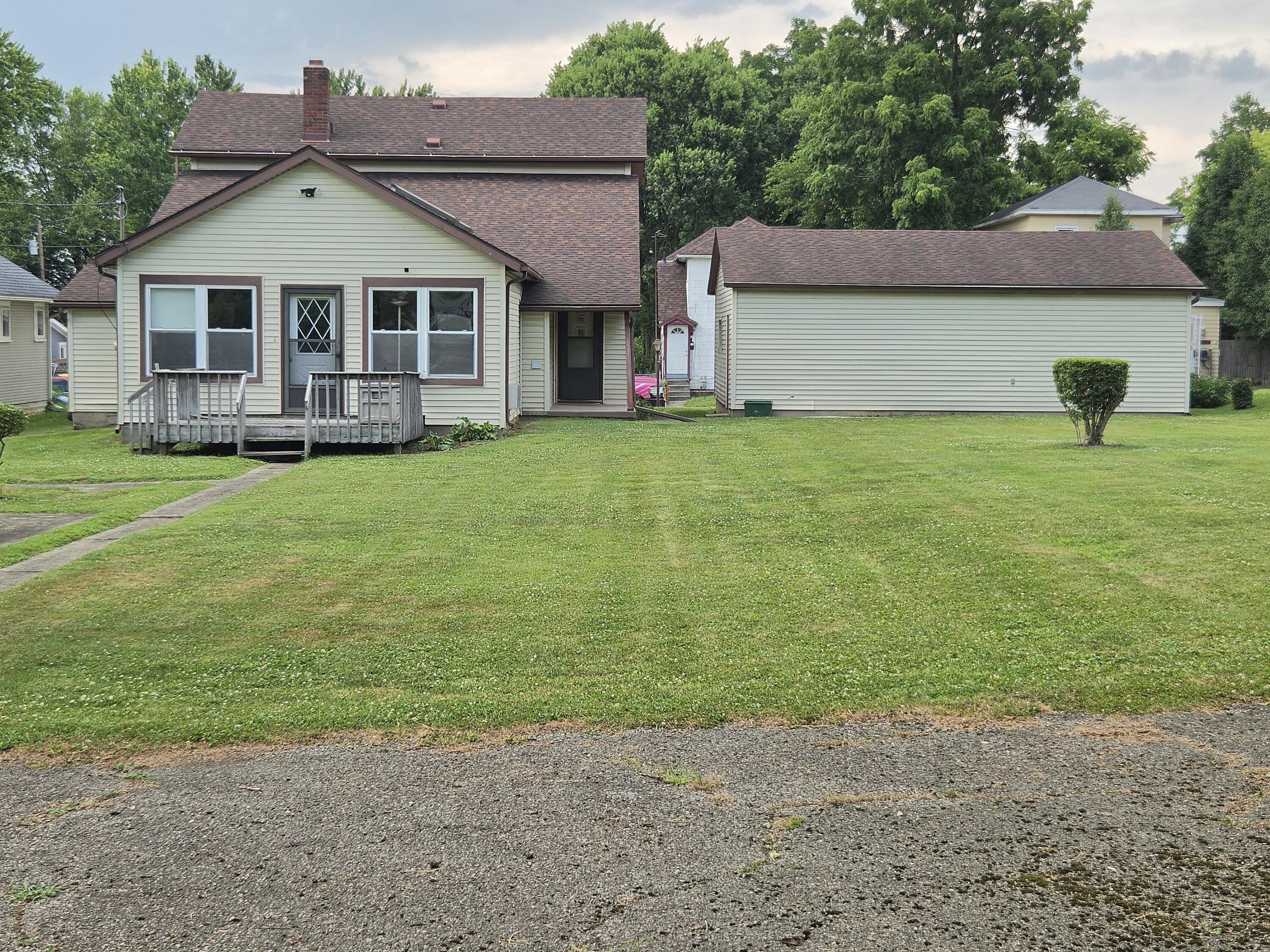 1909 West Washington Street Springfield, OH 45506 - Photo 25 of 28 Exterior back view