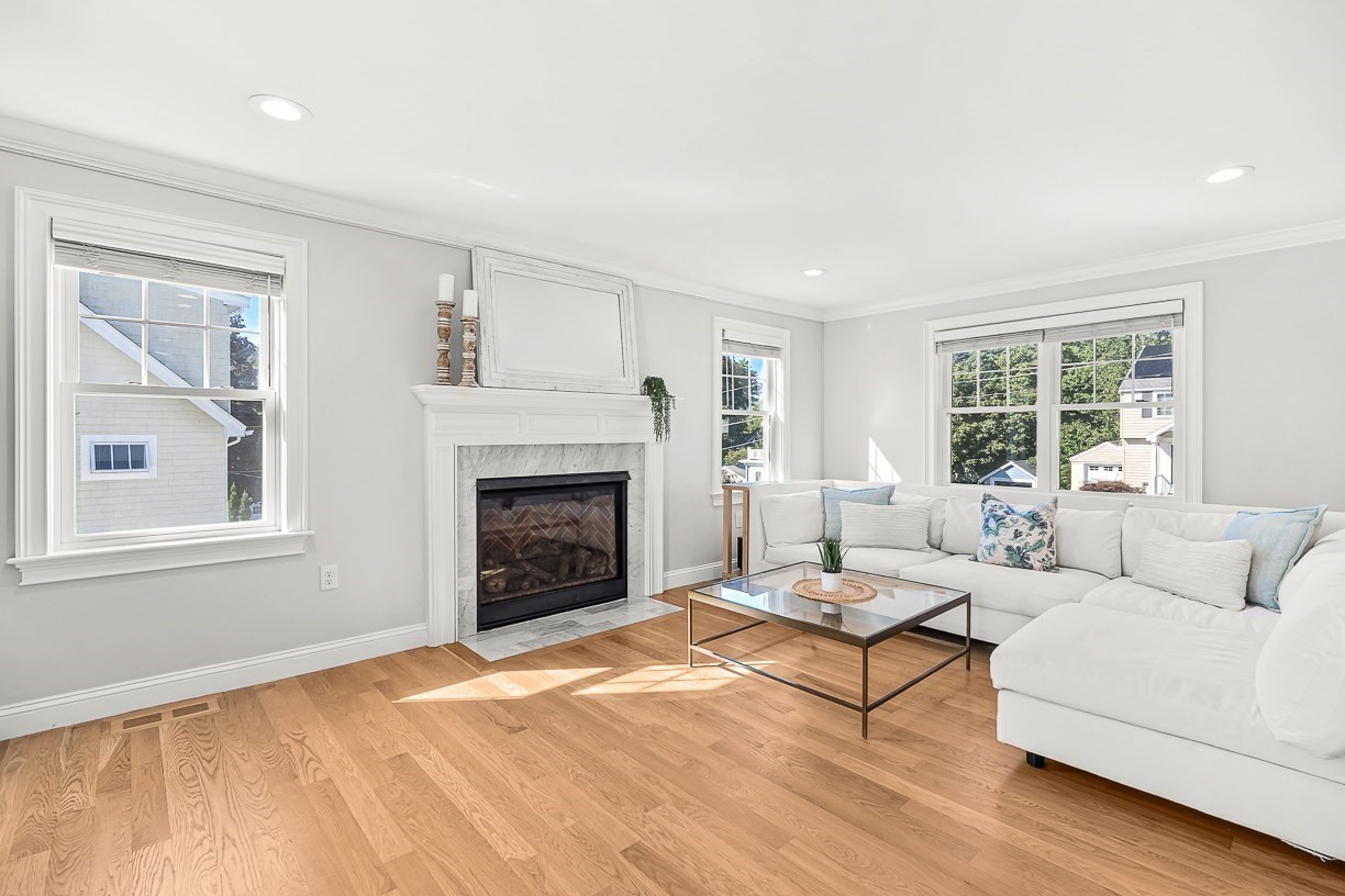 11 Bonad Road Winchester, MA 01890 - Photo 8 of 42 Gallery Image 8
