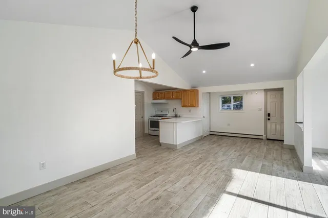 $2,300 | 102 East Boat Drive, Little Egg Harbor, NJ 08087