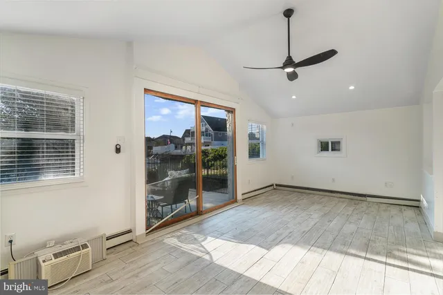 $2,300 | 102 East Boat Drive, Little Egg Harbor, NJ 08087