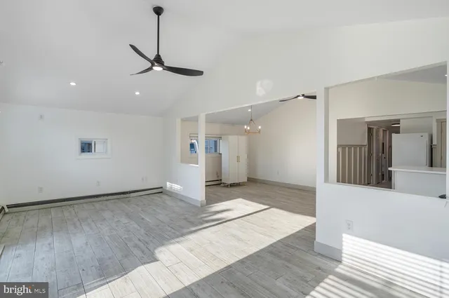 $2,300 | 102 East Boat Drive, Little Egg Harbor, NJ 08087