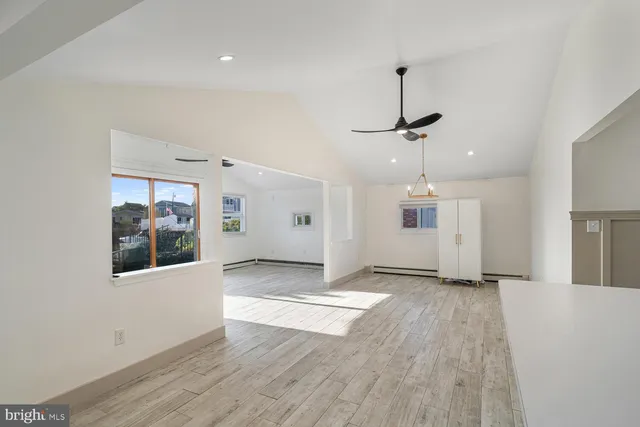 $2,300 | 102 East Boat Drive, Little Egg Harbor, NJ 08087