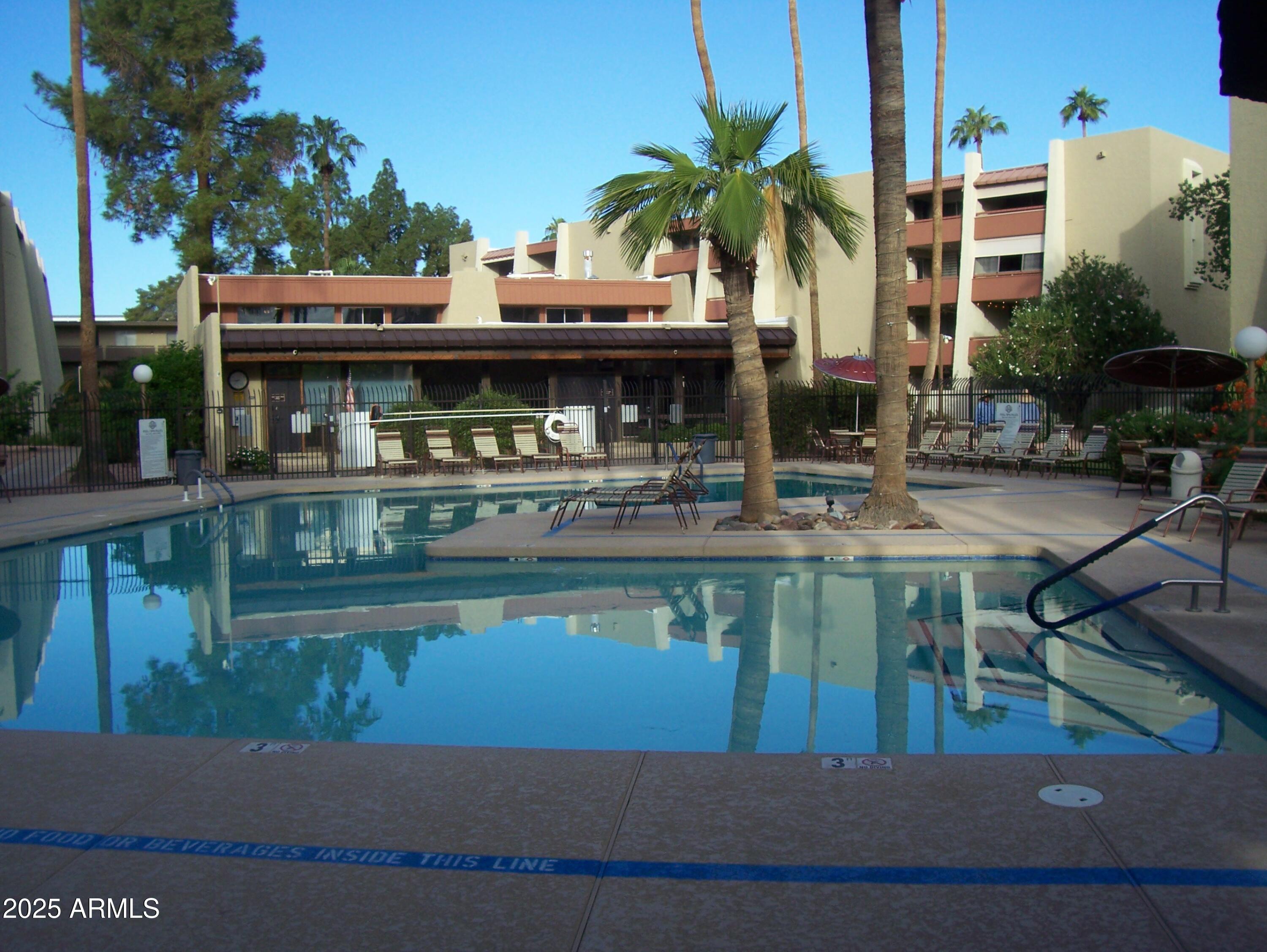 7625 East Camelback Road, Unit A103 Scottsdale, AZ 85251 - Photo 2 of 36 100_5752