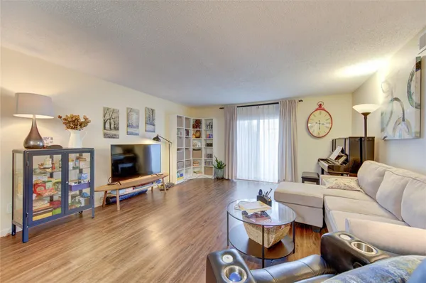 $1,500 | 1901 South Voss Road, Unit 4, Houston, TX 77057