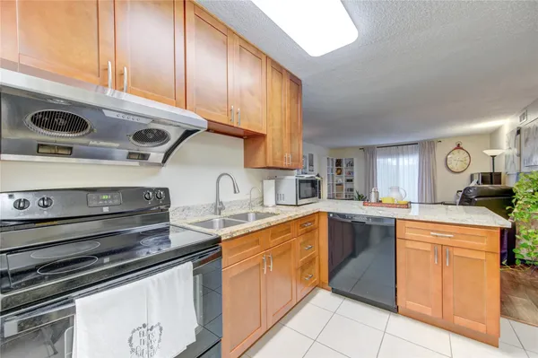 $1,500 | 1901 South Voss Road, Unit 4, Houston, TX 77057