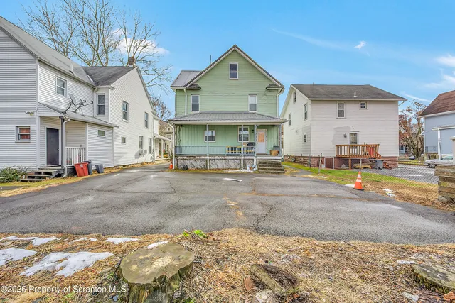 $1,300 | 266 Rutter Avenue, Unit 2, Kingston, PA 18704