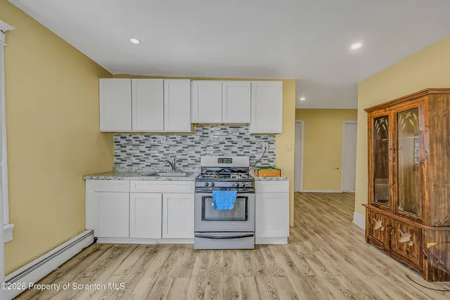 $1,300 | 266 Rutter Avenue, Unit 2, Kingston, PA 18704