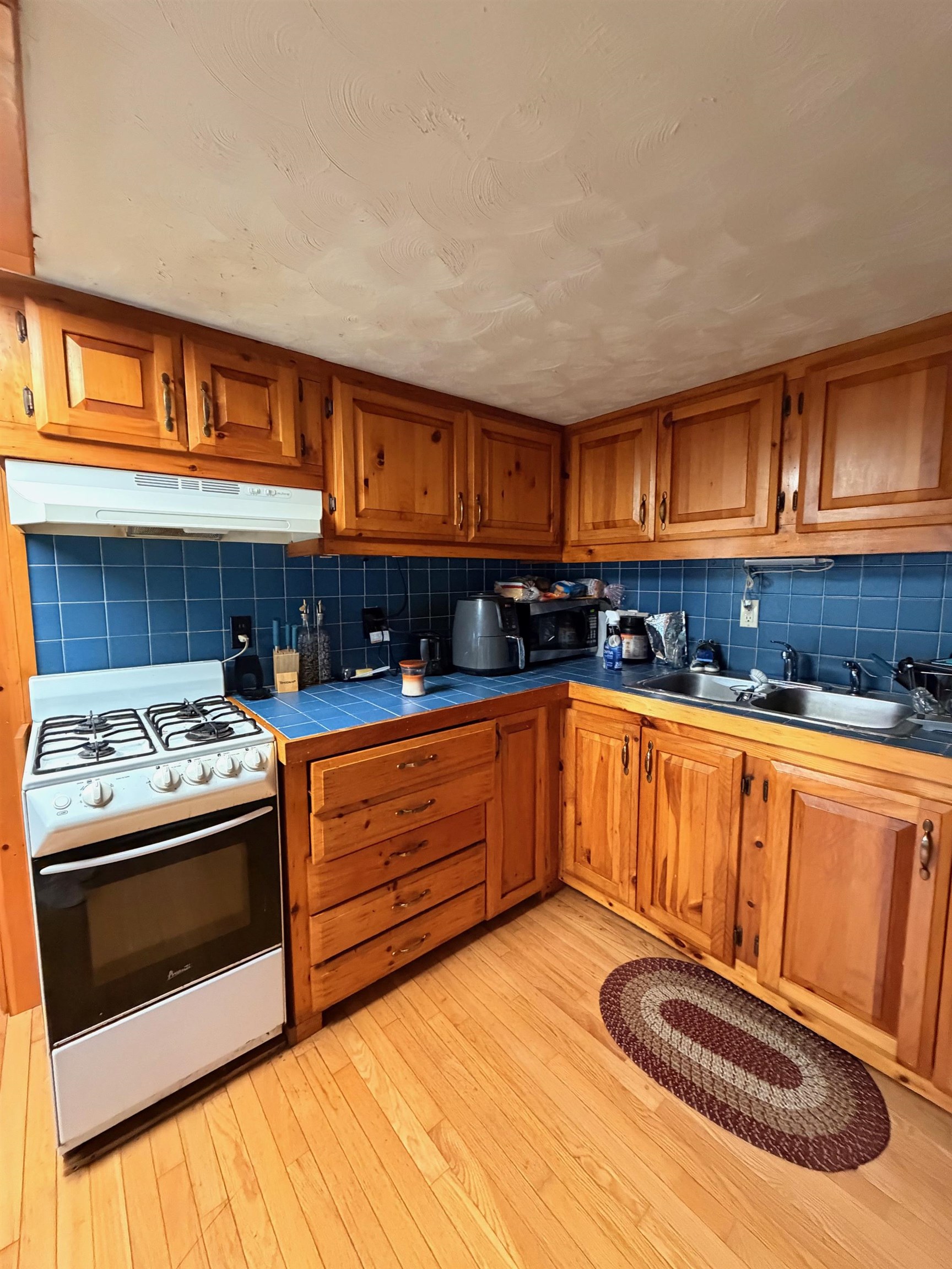 12 Mechanic Street Winchester, NH 03470 - Photo 7 of 36