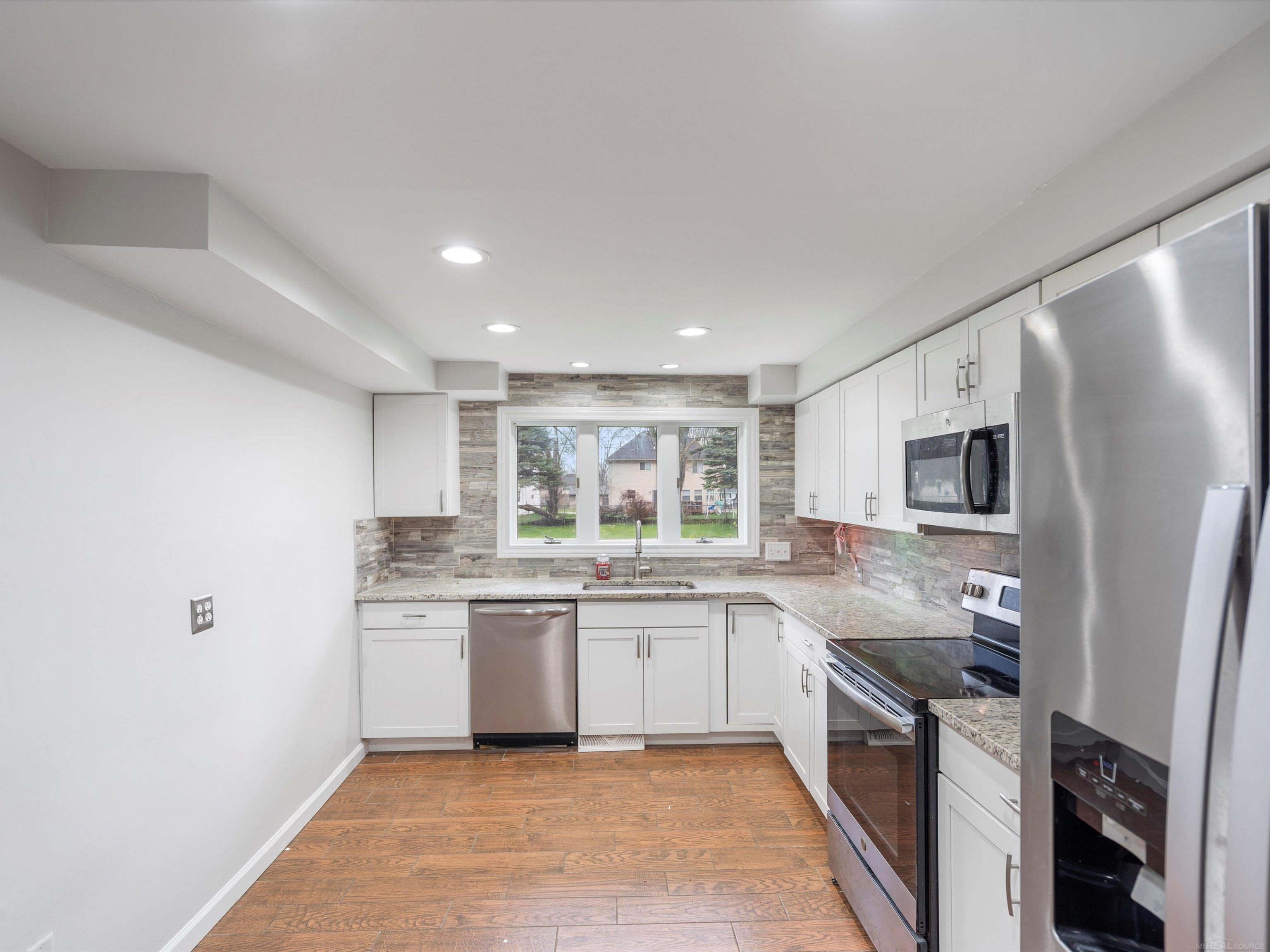 220 Michelson Road Rochester Hills, MI 48307 - Photo 17 of 19
