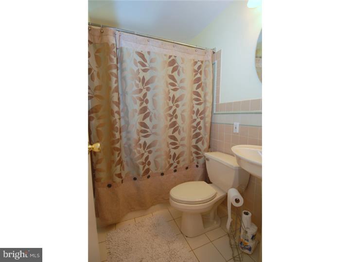8 Roberts Road Malvern, PA 19355 - Photo 14 of 23 Gallery Image 14